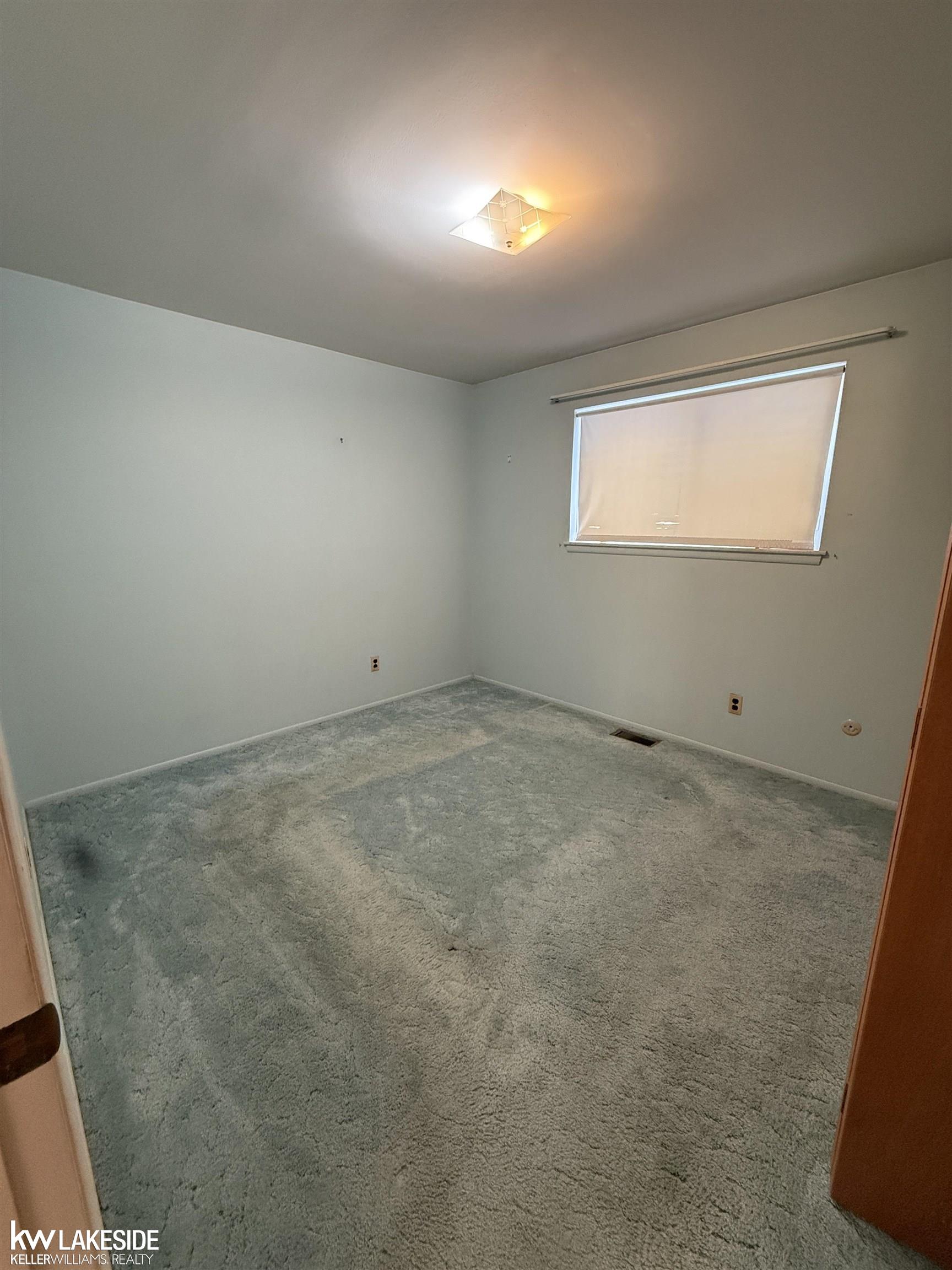 30428 Iroquois Drive