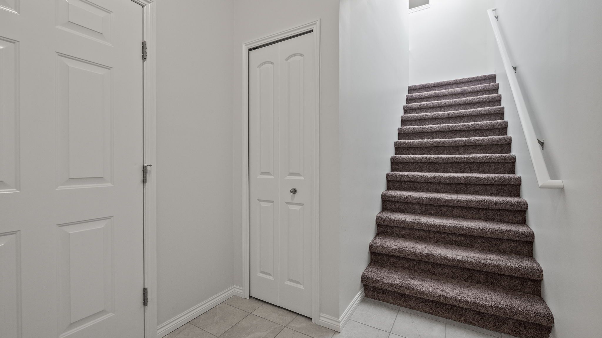 7008 BOULDER POINTE