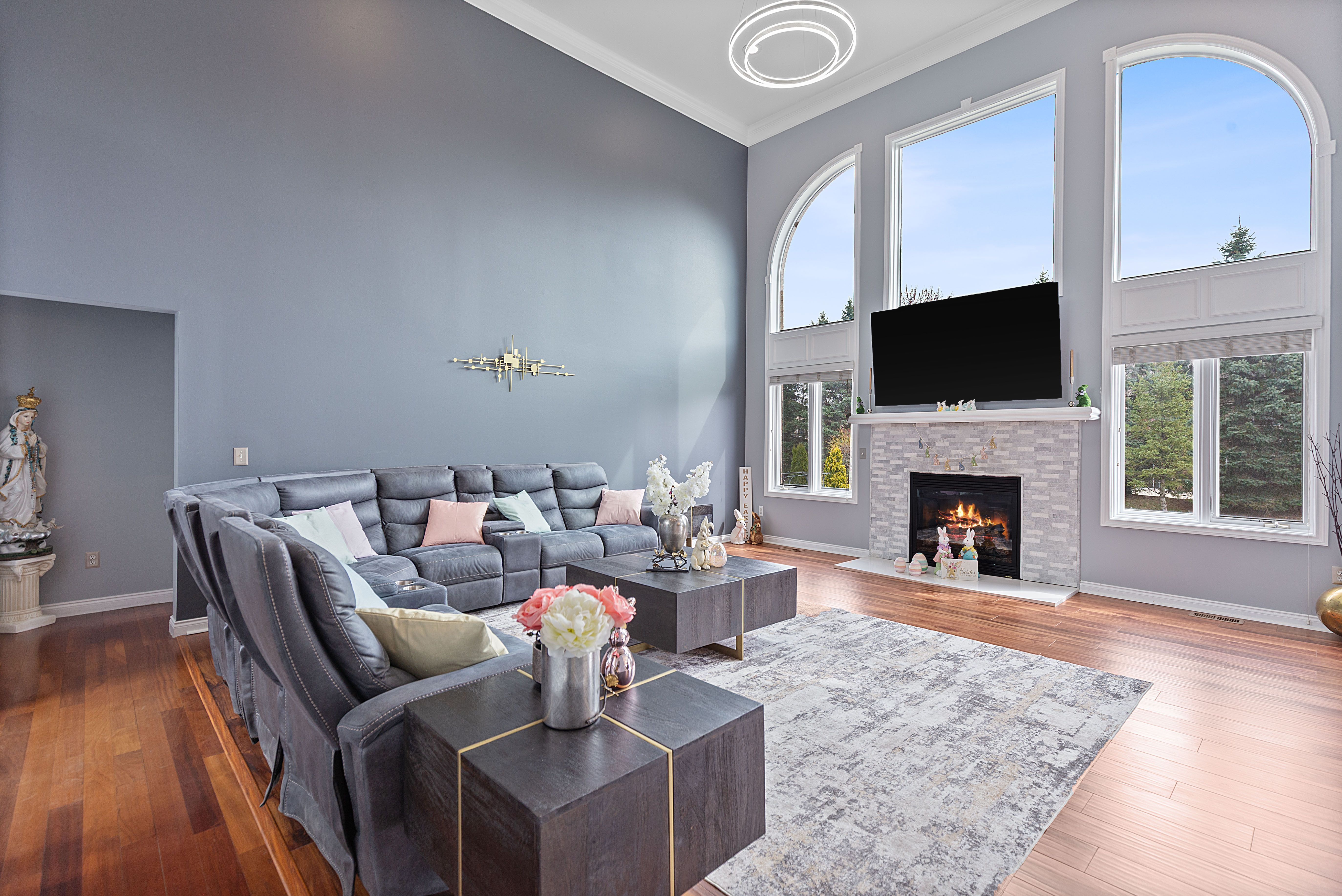 55498 TIMBERS EDGE Drive