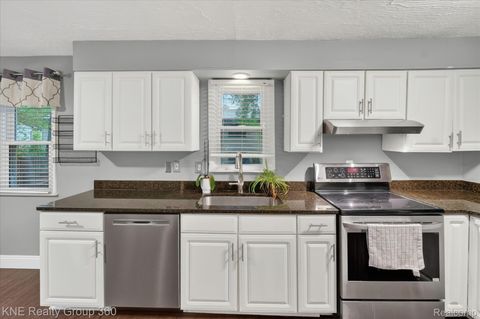 Tiny photo for 38152 Hixford Place, Westland City, MI 48185 (MLS # 20261033948)