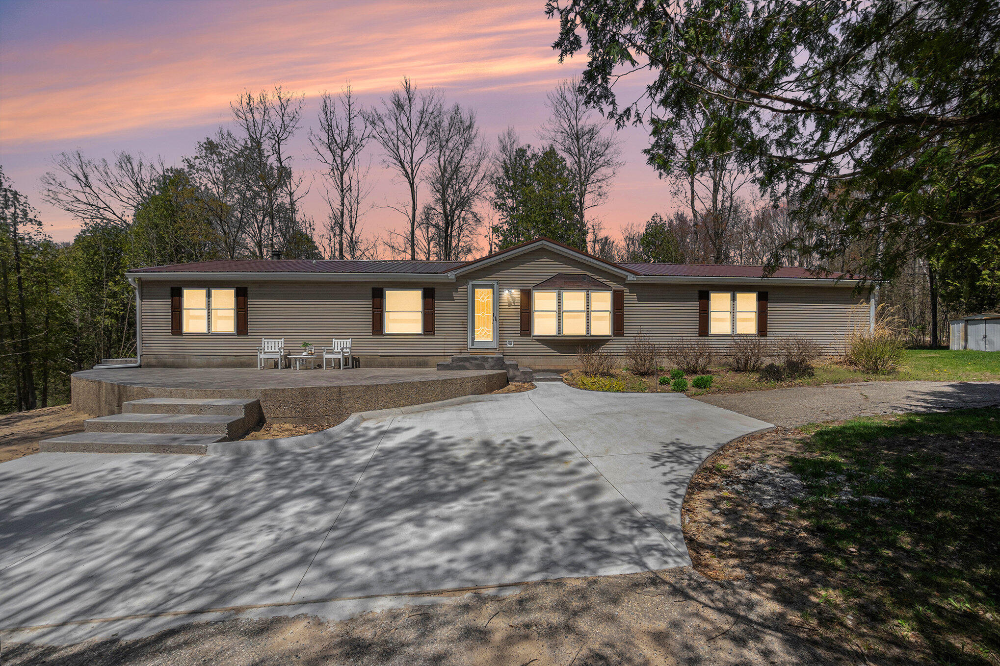 1499 N Apple Drive
