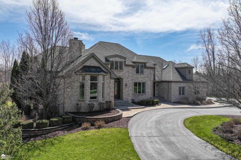 8246 Pine Hollow Court Grand Blanc Charter Township MI 48439