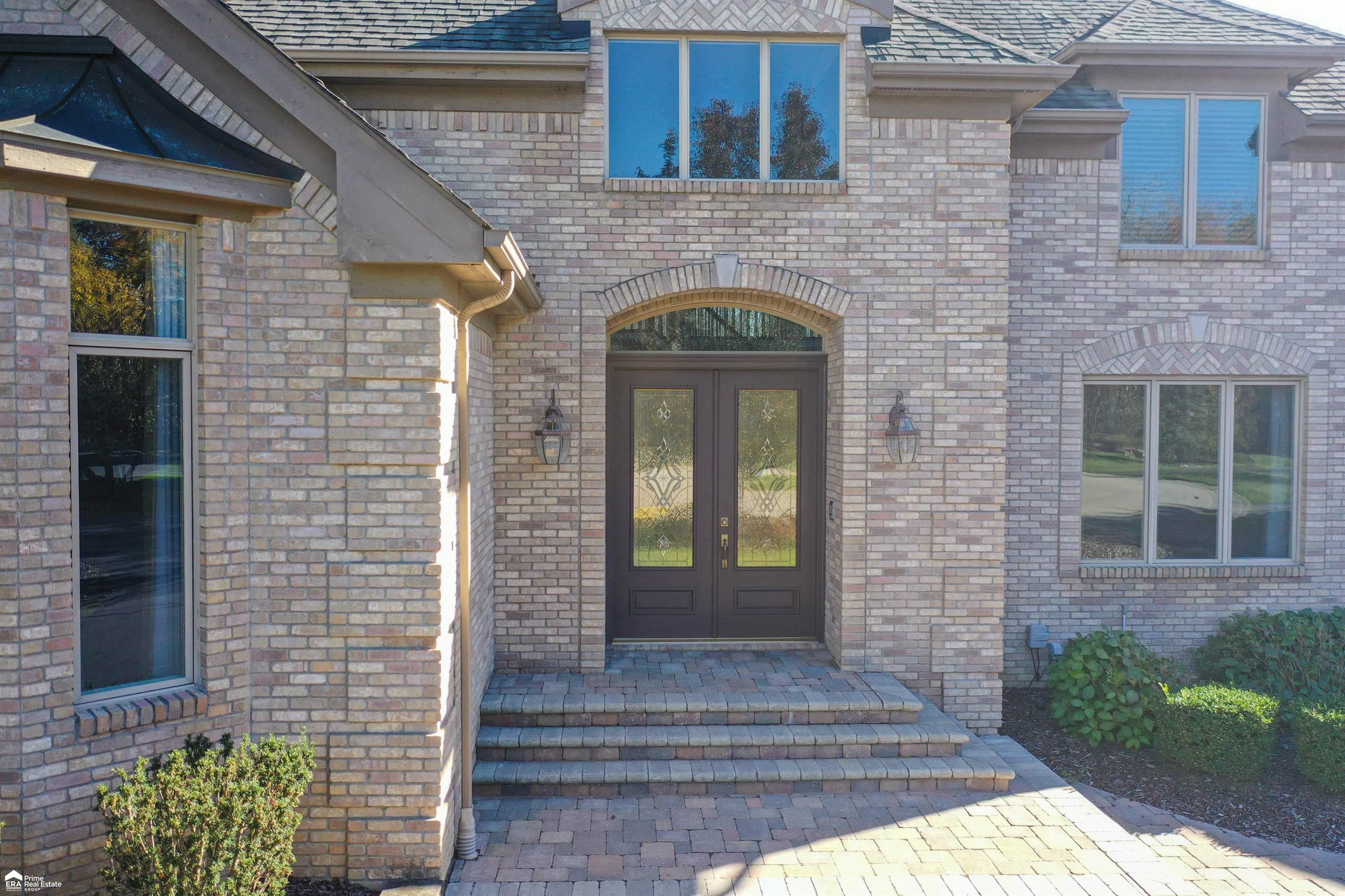 8246 Pine Hollow Court