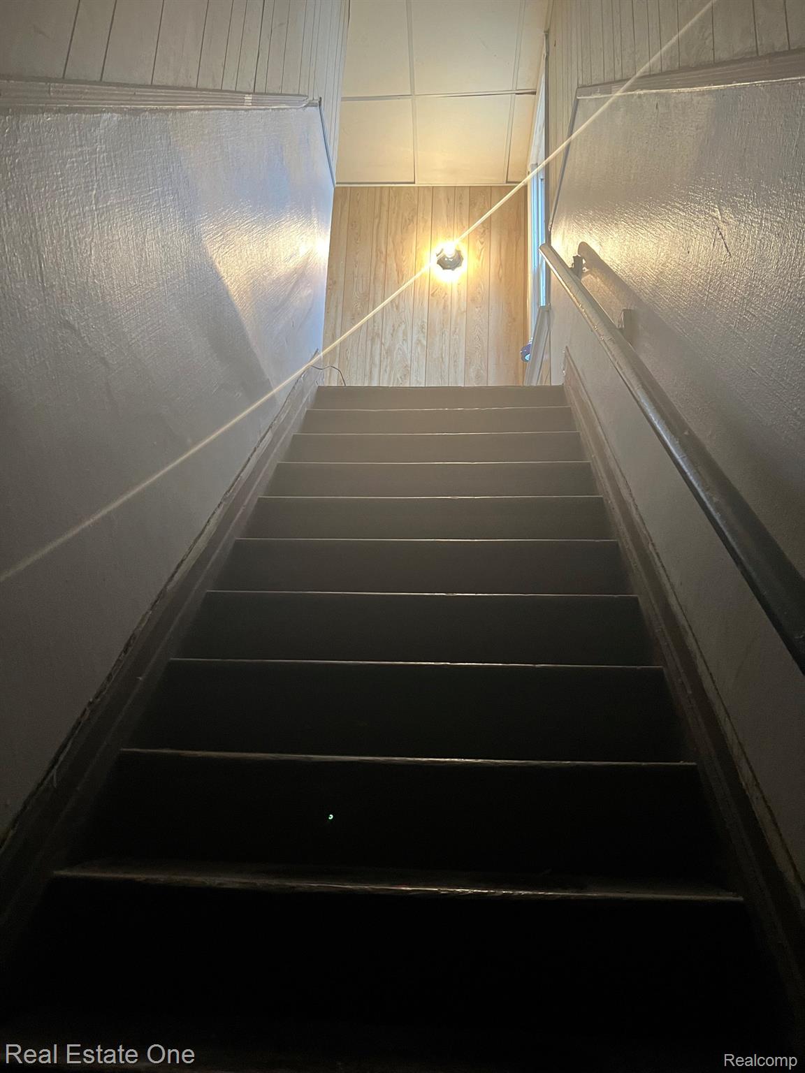 2280 SAINT CLAIR Street