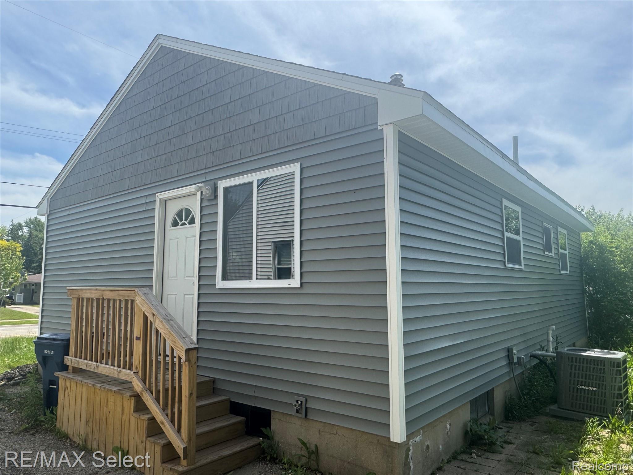 3302 Miller Road