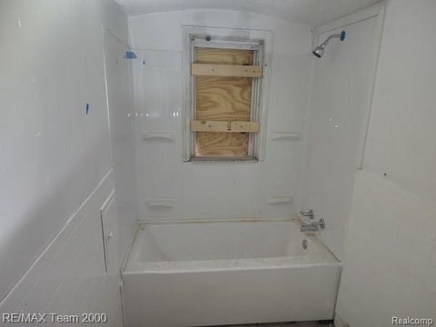 Tiny photo for 18495 Goulburn Street, Detroit City, MI 48205 (MLS # 20261079734)