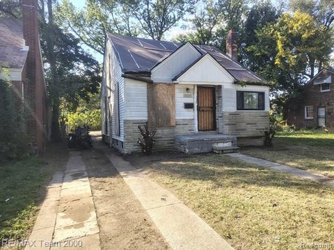 Tiny photo for 18495 Goulburn Street, Detroit City, MI 48205 (MLS # 20261079734)