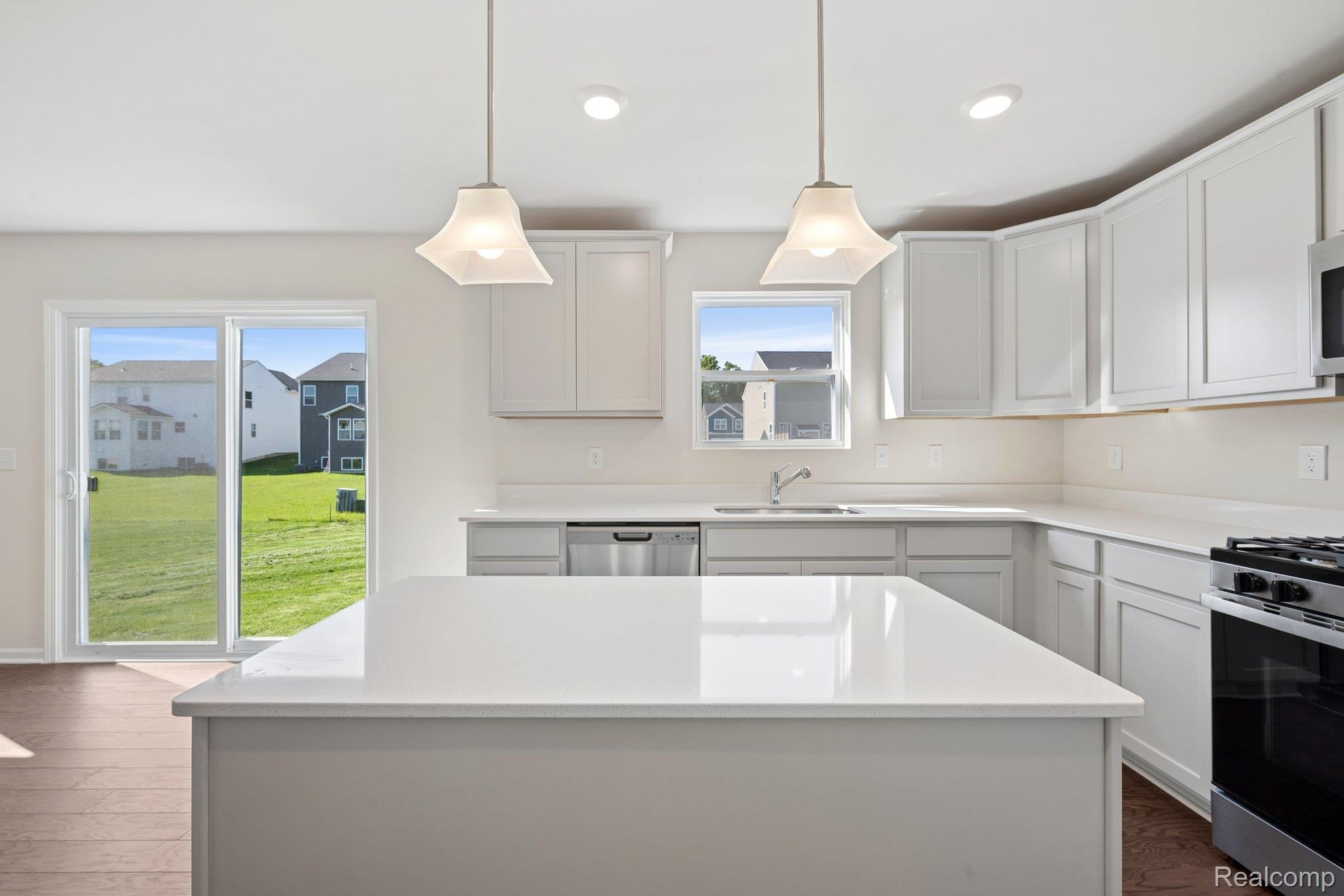 610 Harvest Way