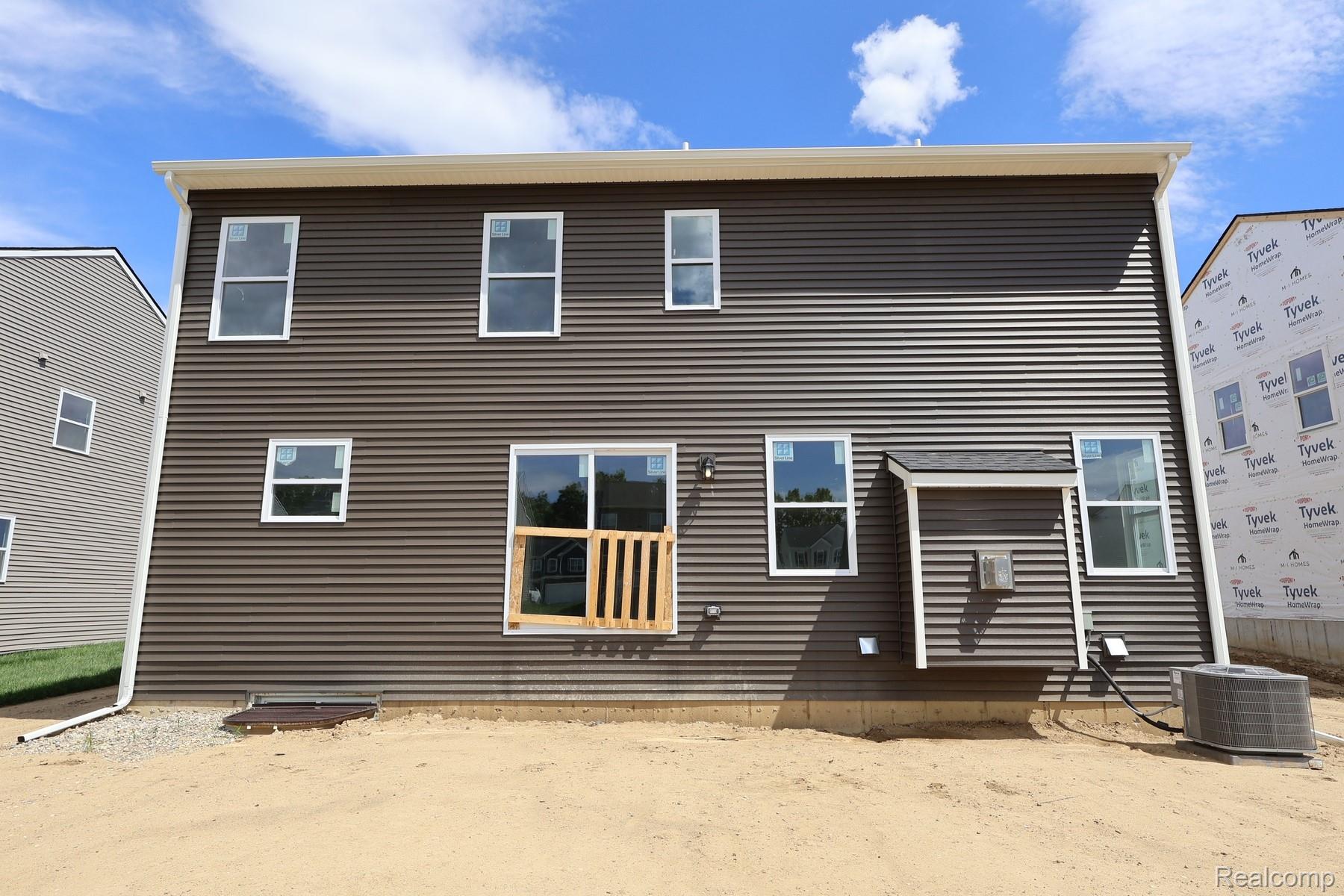 610 Harvest Way