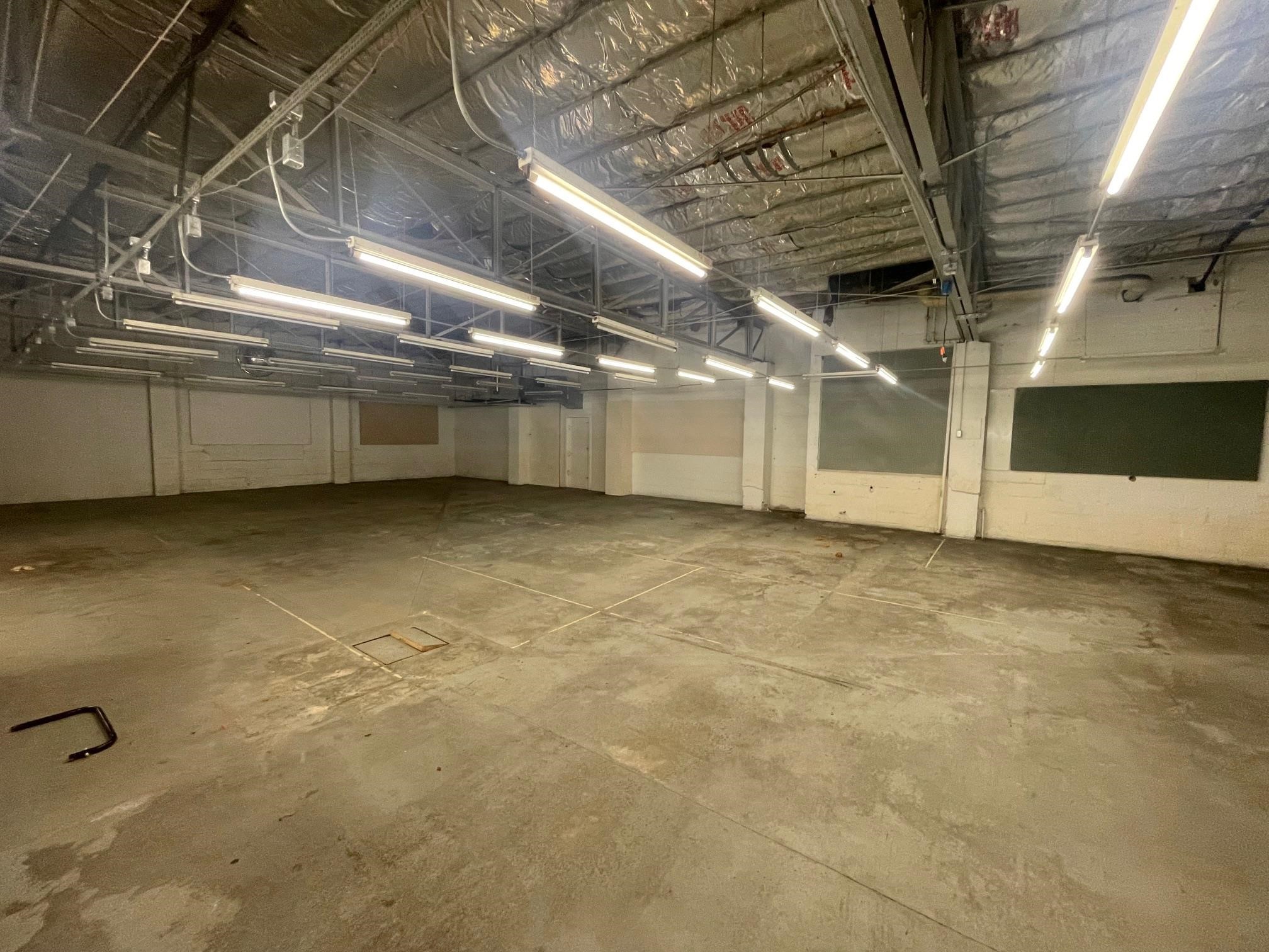 319 N Mission Street