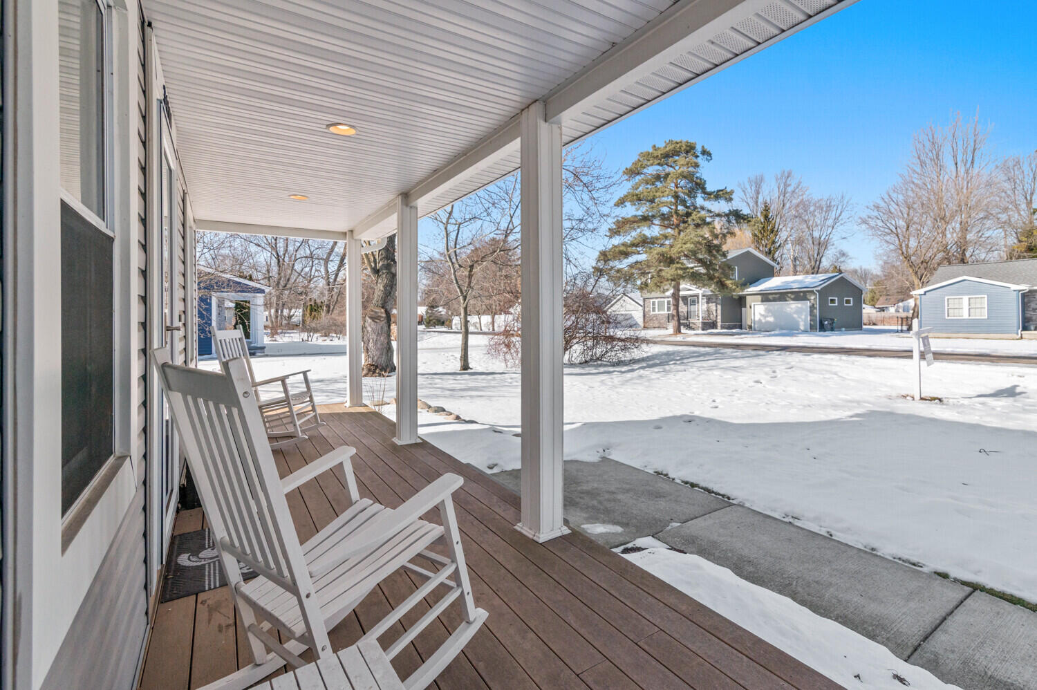 34101 Harlowshire Street