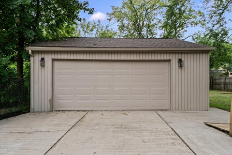 Tiny photo for 14041 Vernon Street, Oak Park City, MI 48237 (MLS # 81026054580)