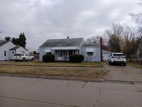 24894 Marigold Avenue Warren City MI 48089