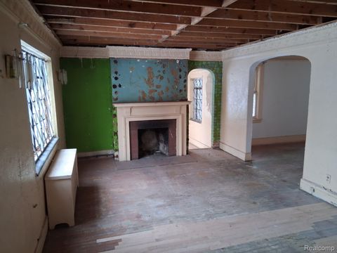 Tiny photo for 15530 Winthrop Street, Detroit City, MI 48227 (MLS # 20261005768)