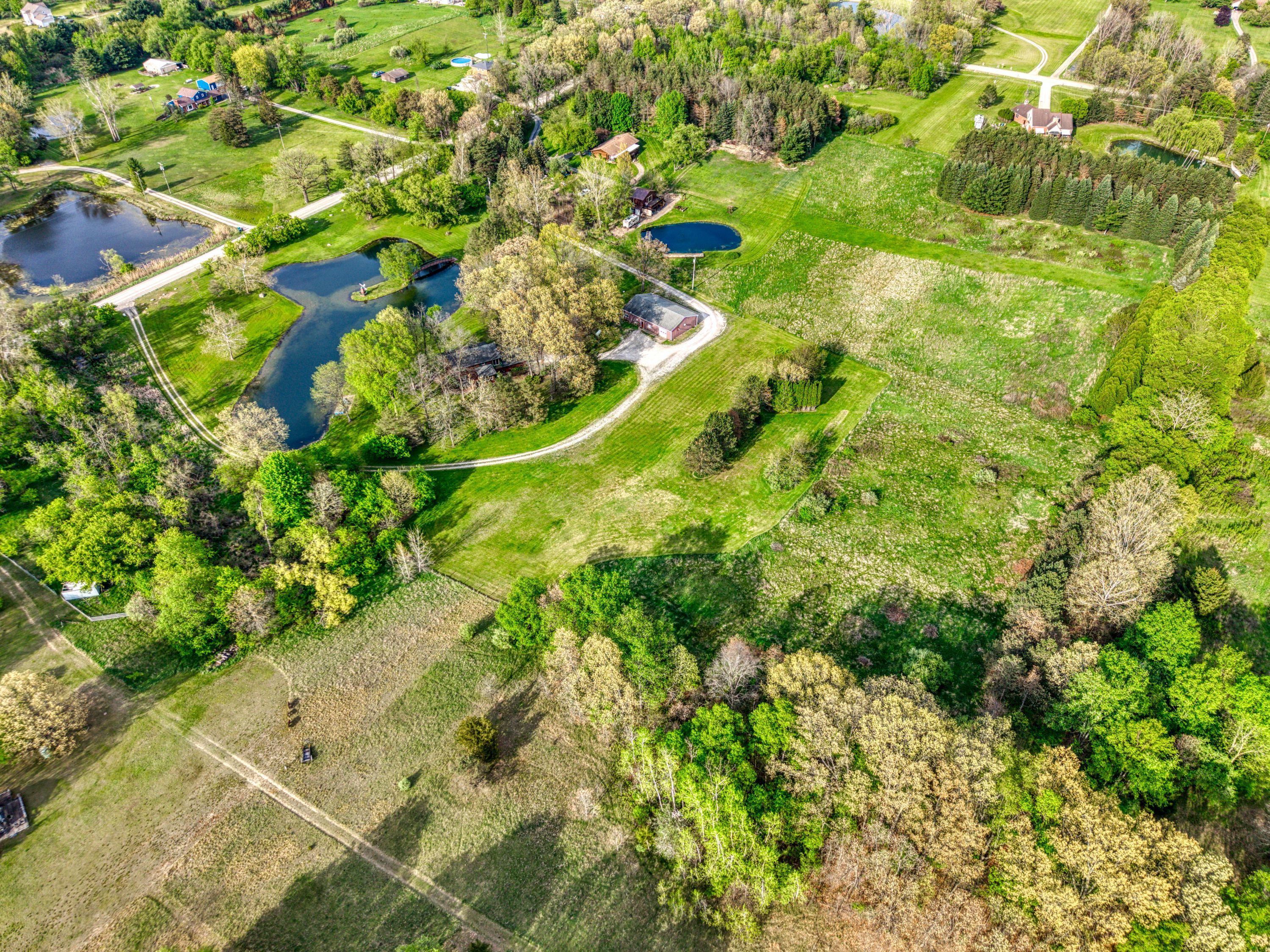 Howell Township Livingston, Michigan 48855, United States, 3 Bedrooms Bedrooms, ,2 BathroomsBathrooms,Residential,Pending,129788