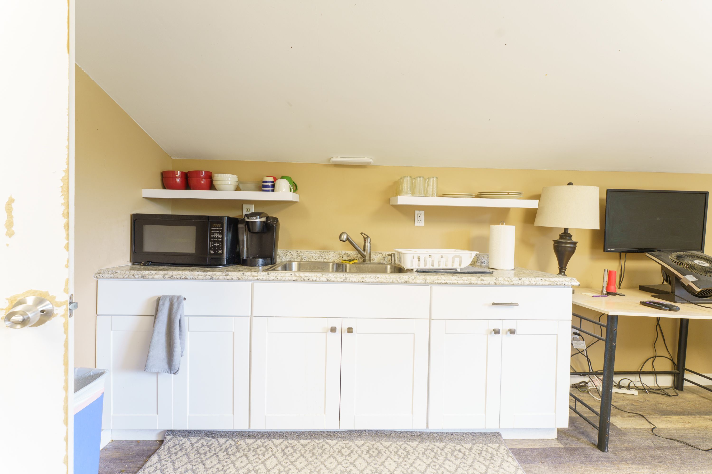 Howell Township Livingston, Michigan 48855, United States, 3 Bedrooms Bedrooms, ,2 BathroomsBathrooms,Residential,Pending,129788