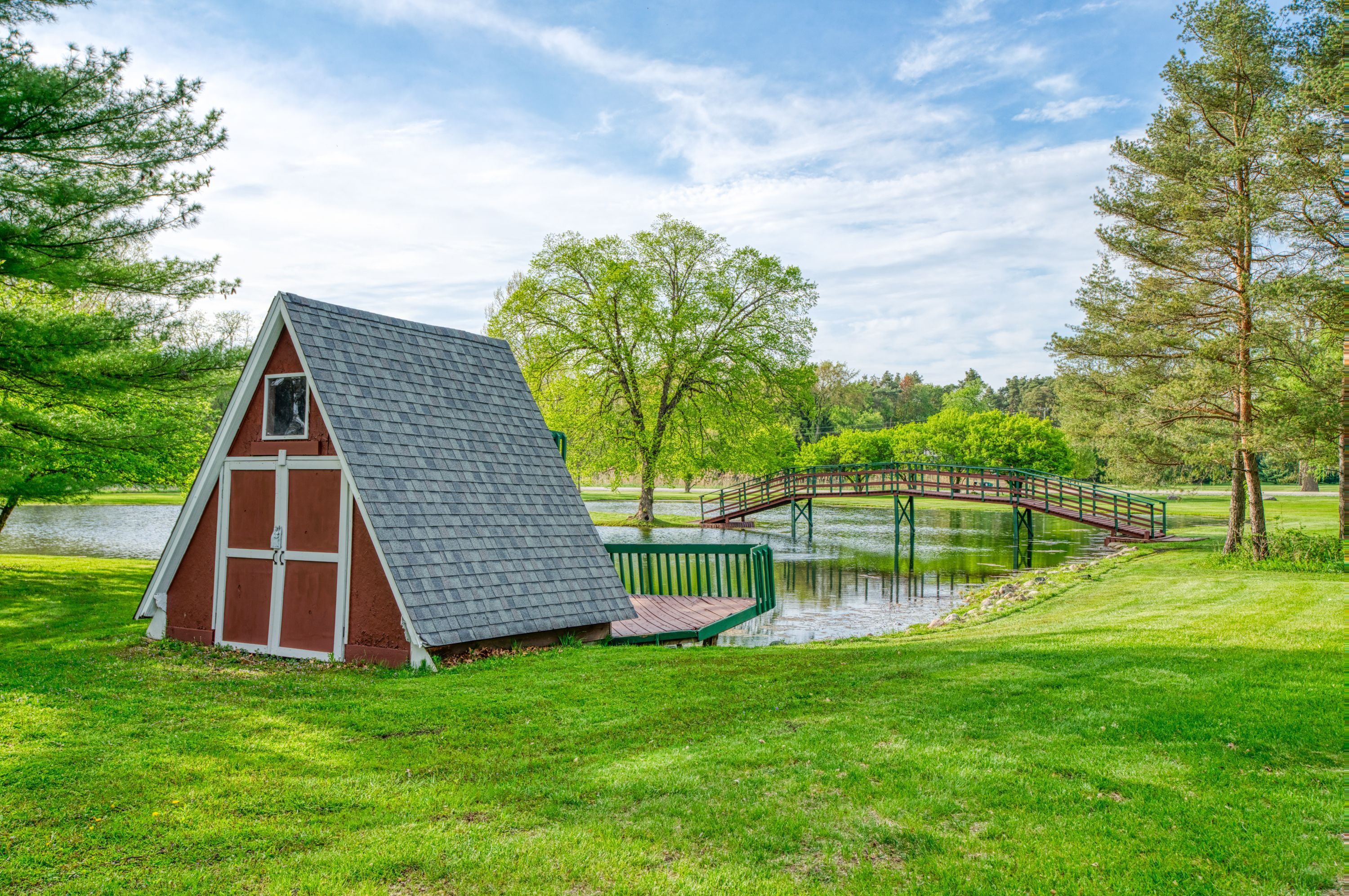 Howell Township Livingston, Michigan 48855, United States, 3 Bedrooms Bedrooms, ,2 BathroomsBathrooms,Residential,Pending,129788