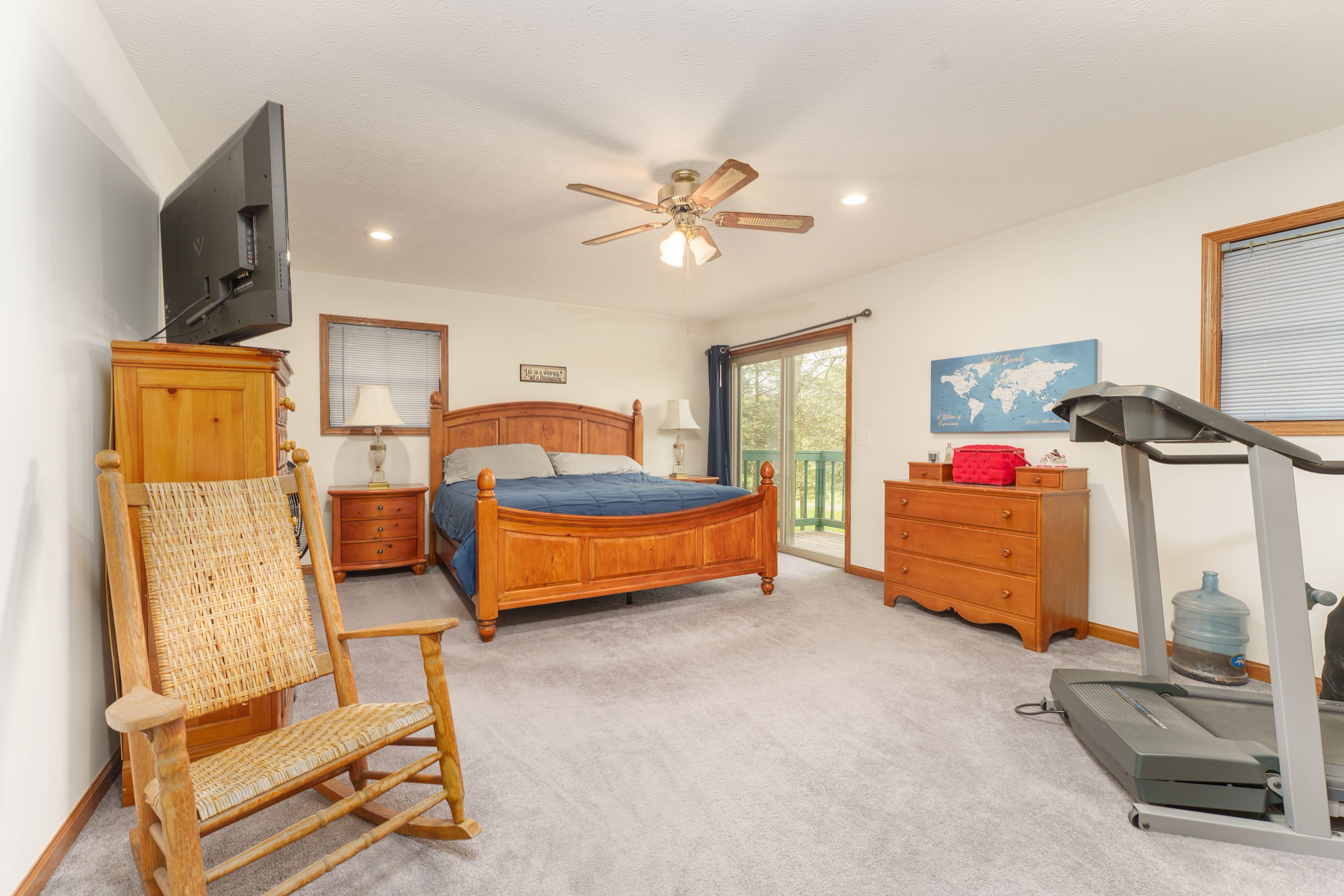 Howell Township Livingston, Michigan 48855, United States, 3 Bedrooms Bedrooms, ,2 BathroomsBathrooms,Residential,Pending,129788