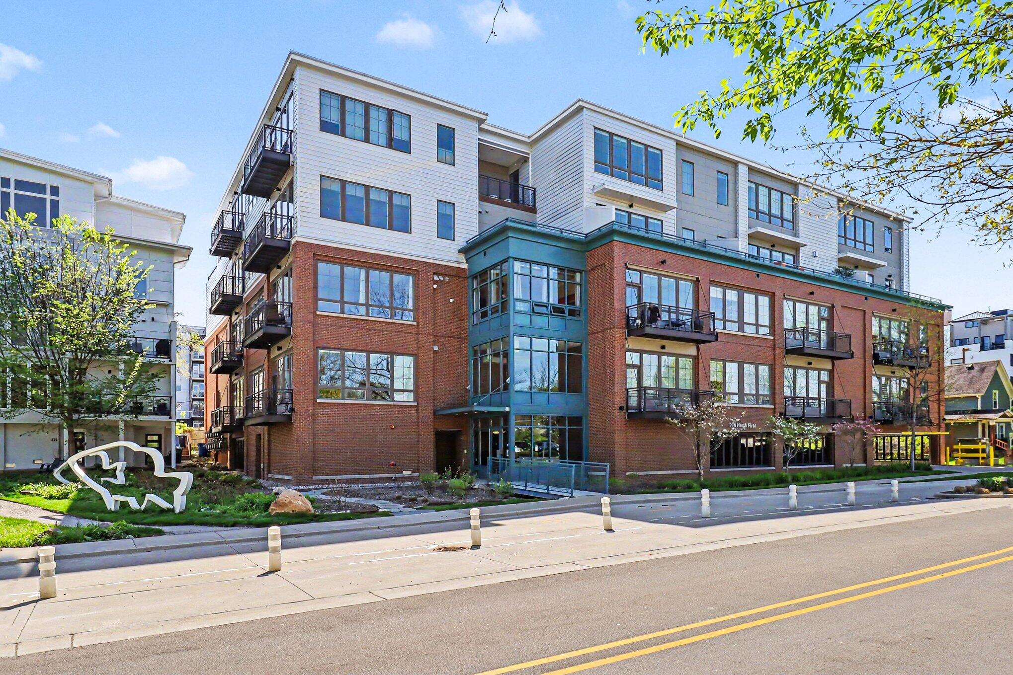 410 N First Street 307