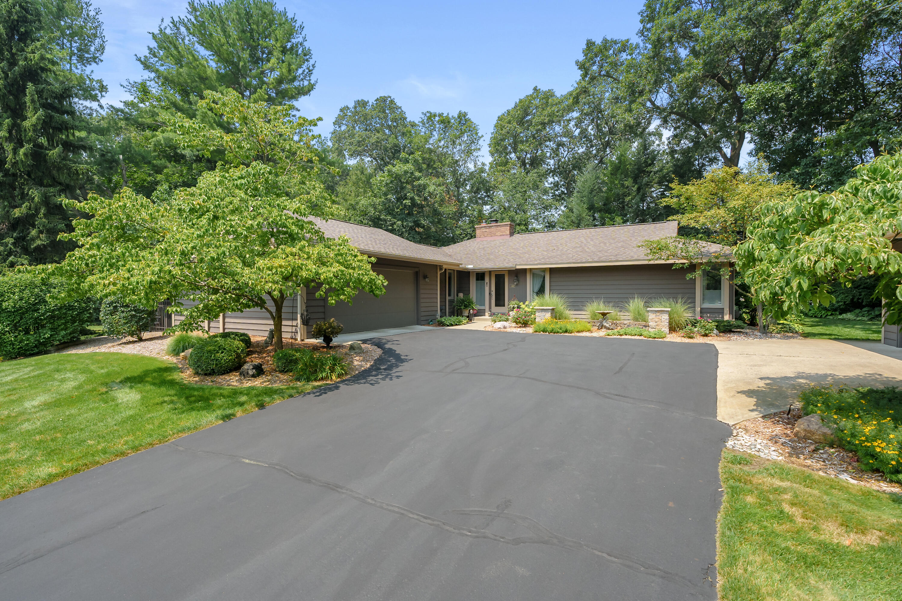 5382 Burning Tree Road