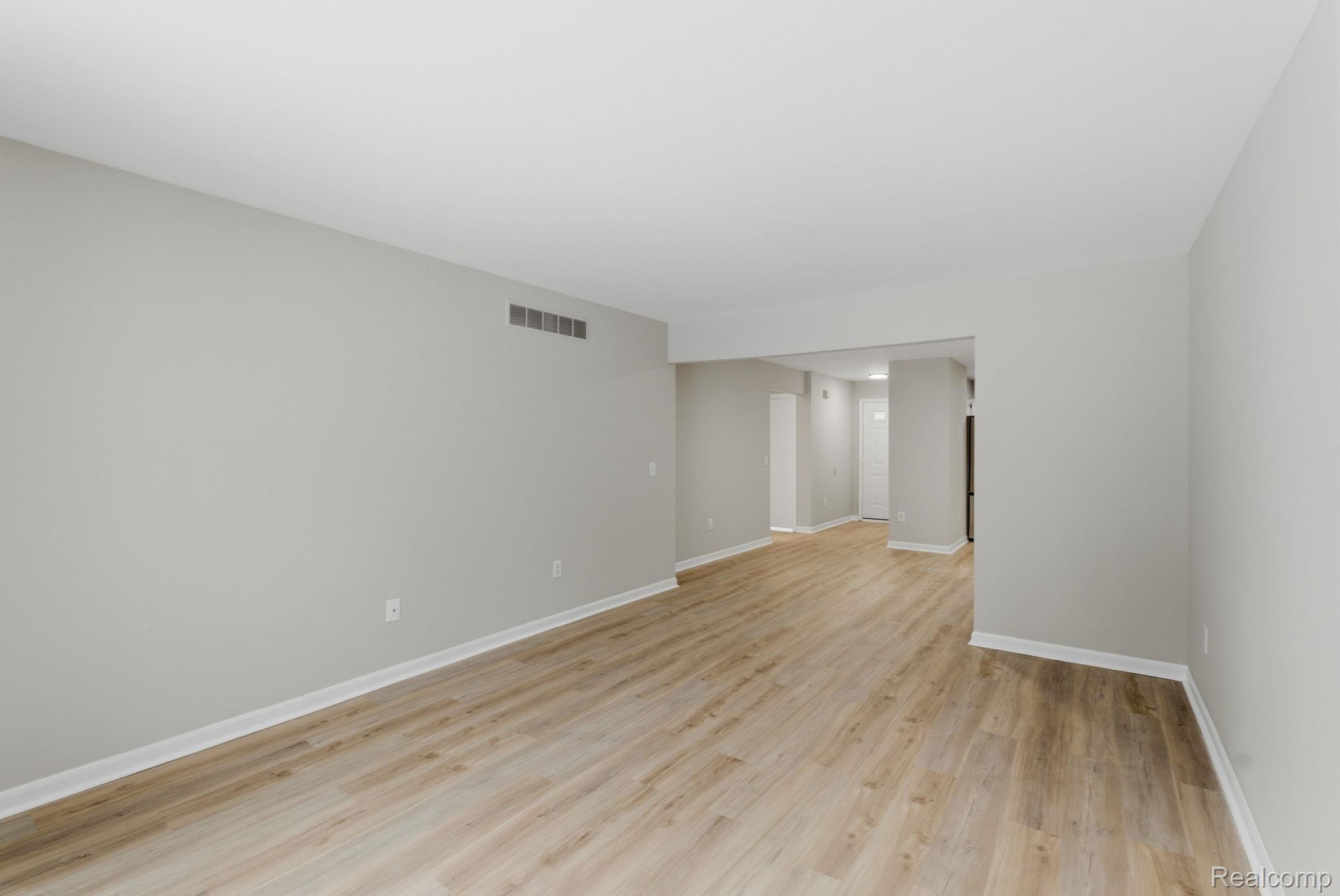 26224 Jackgrove Lane