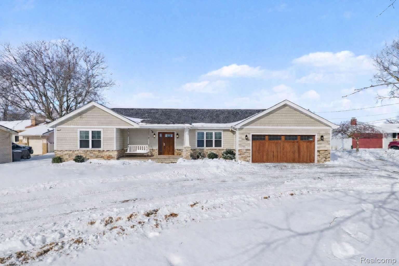 4100 Four Lakes Avenue