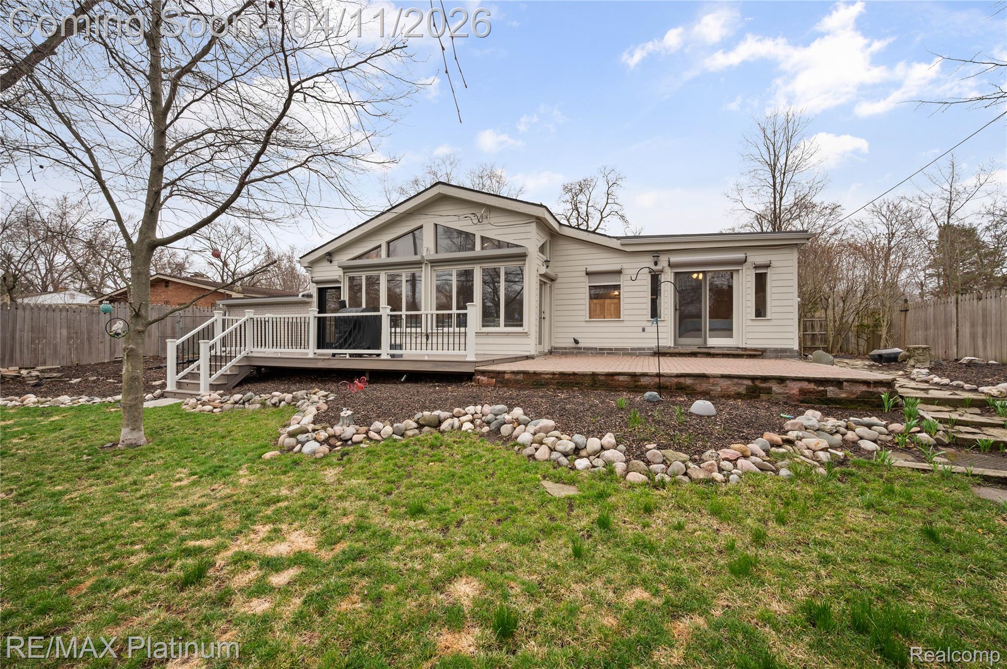 2454 N Middlebelt Road N