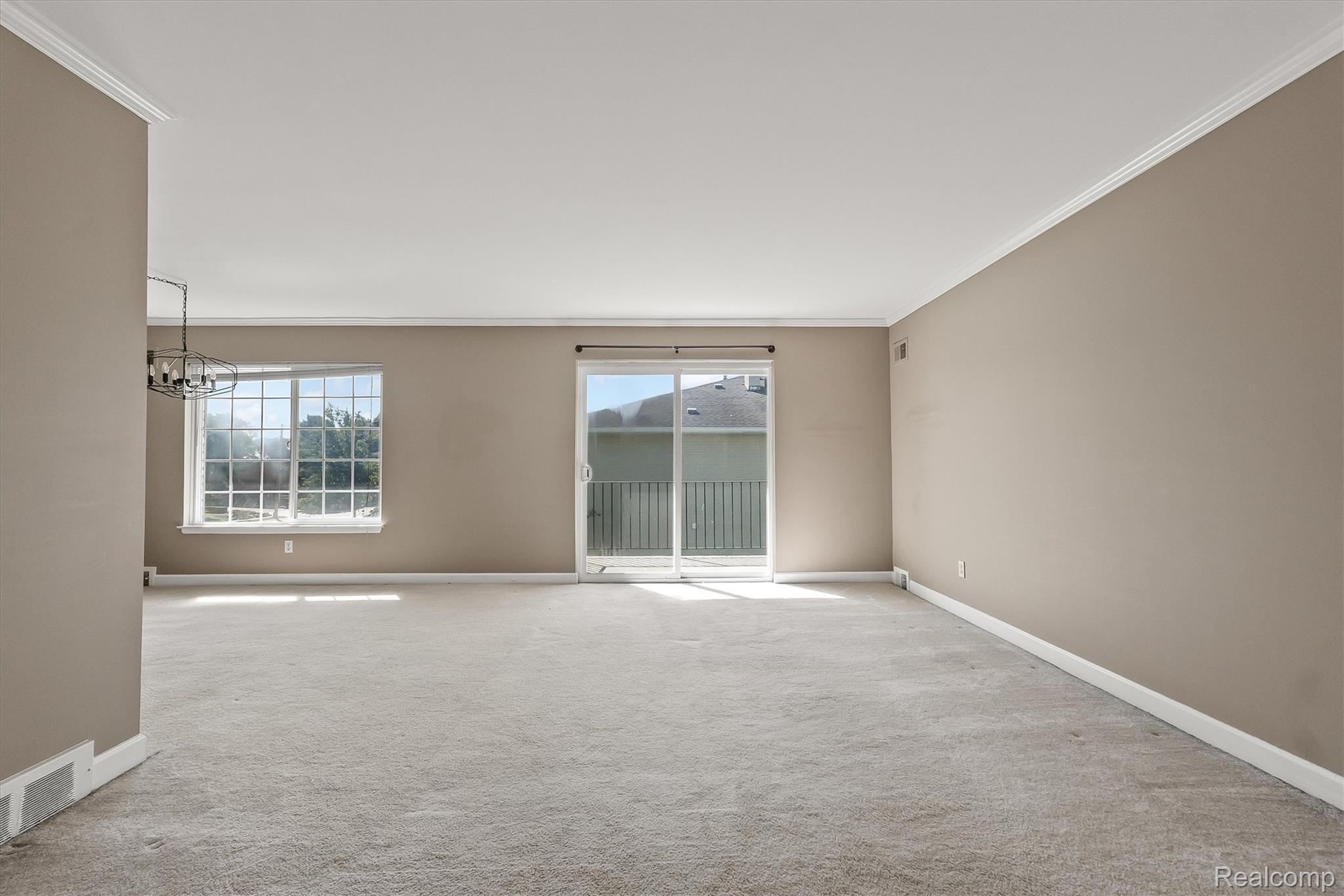 1975 Axtell Drive