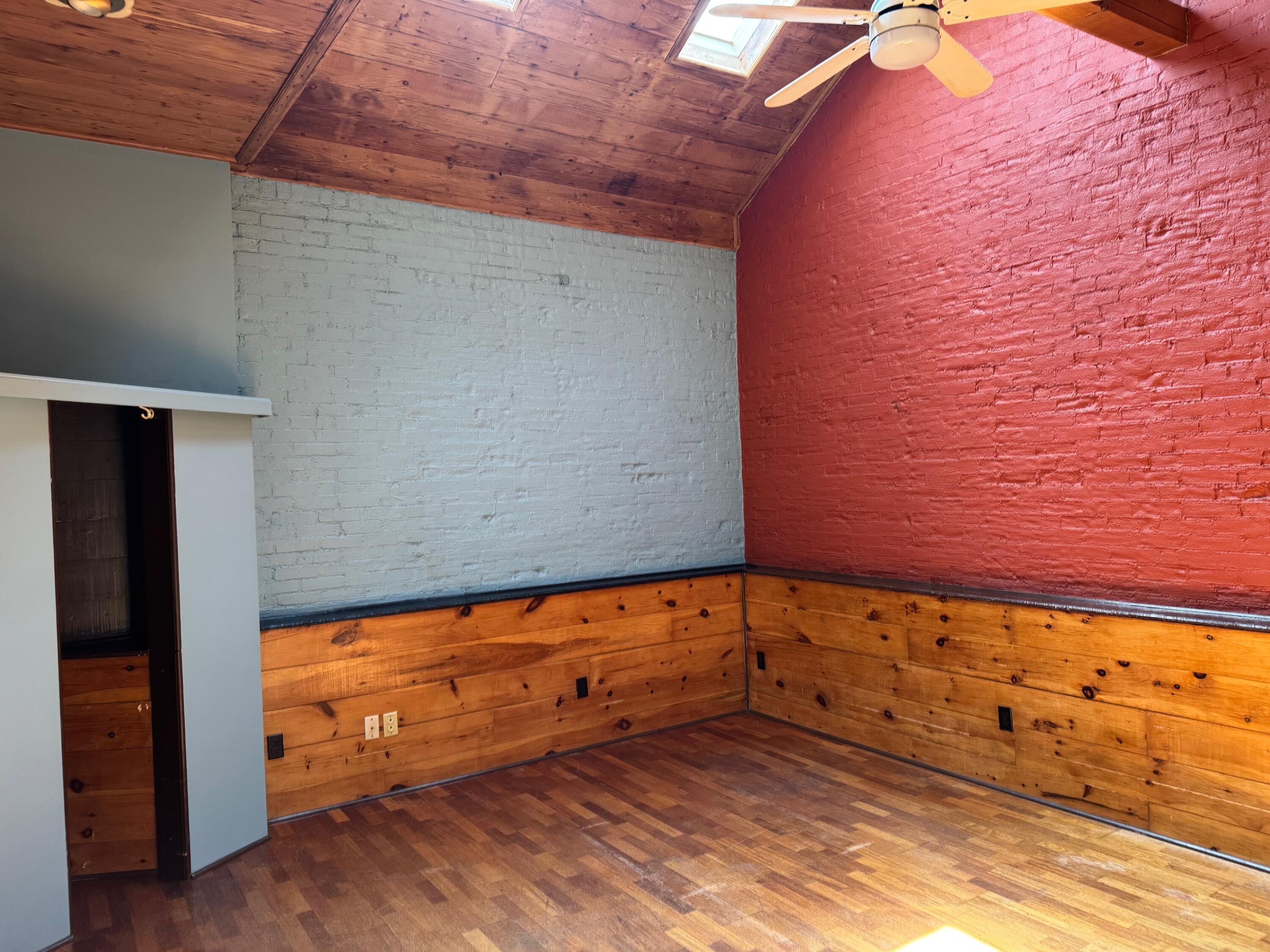 177 S Benson Street