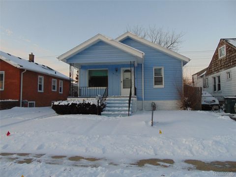 Tiny photo for 613 E Woodruff Avenue, Hazel Park City, MI 48030 (MLS # 20251029683)