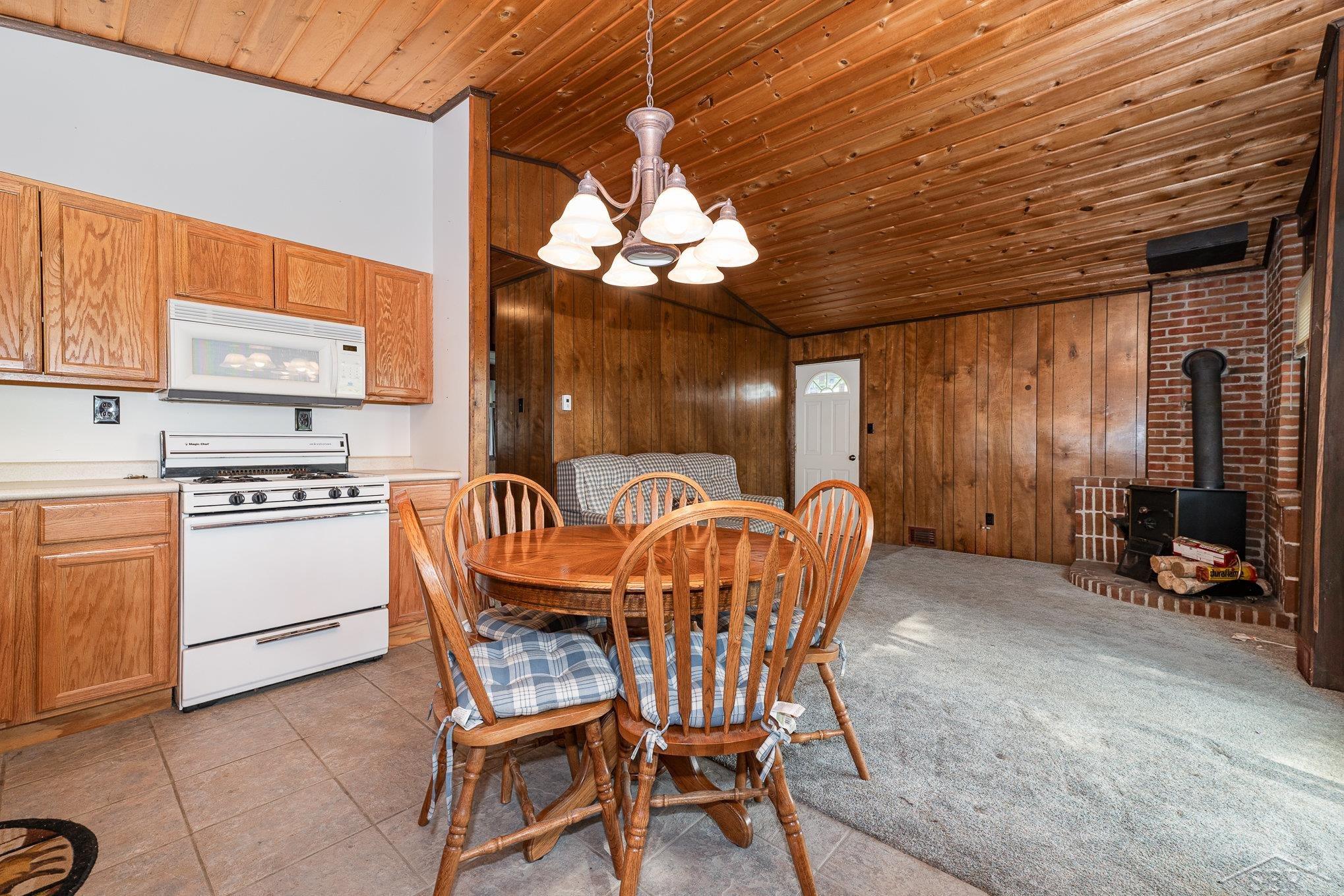 Cherry Grove Township, Michigan 49601, United States, 2 Bedrooms Bedrooms, ,1 BathroomBathrooms,Residential,Active,144330