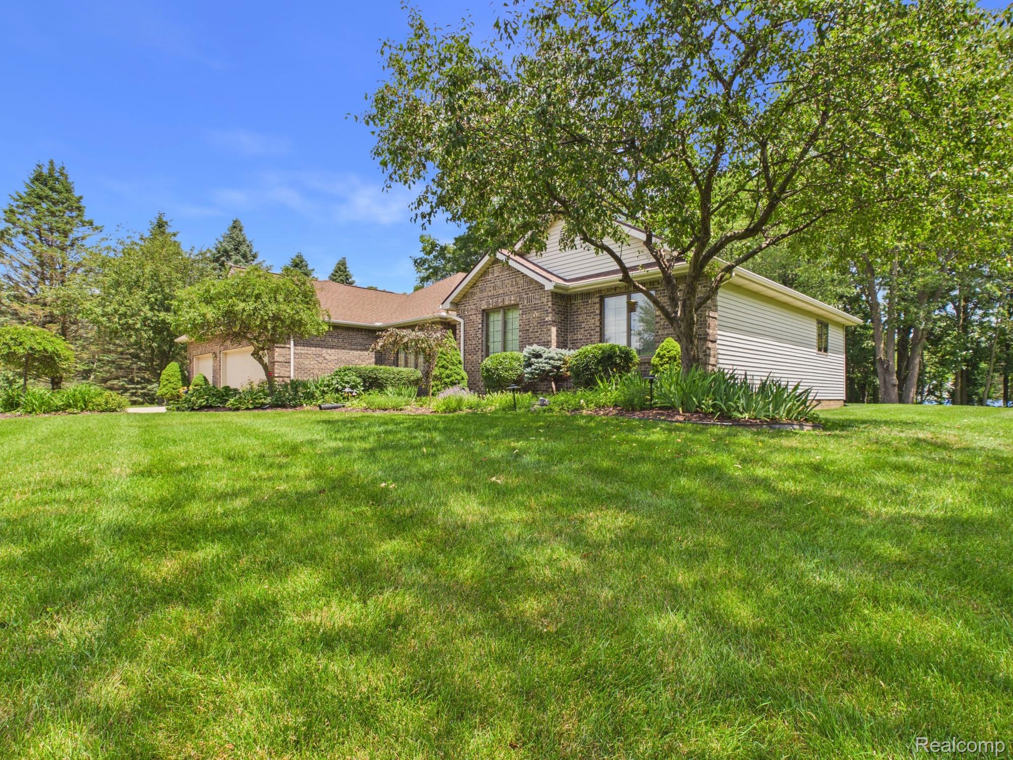 4133 Creeks Edge Drive