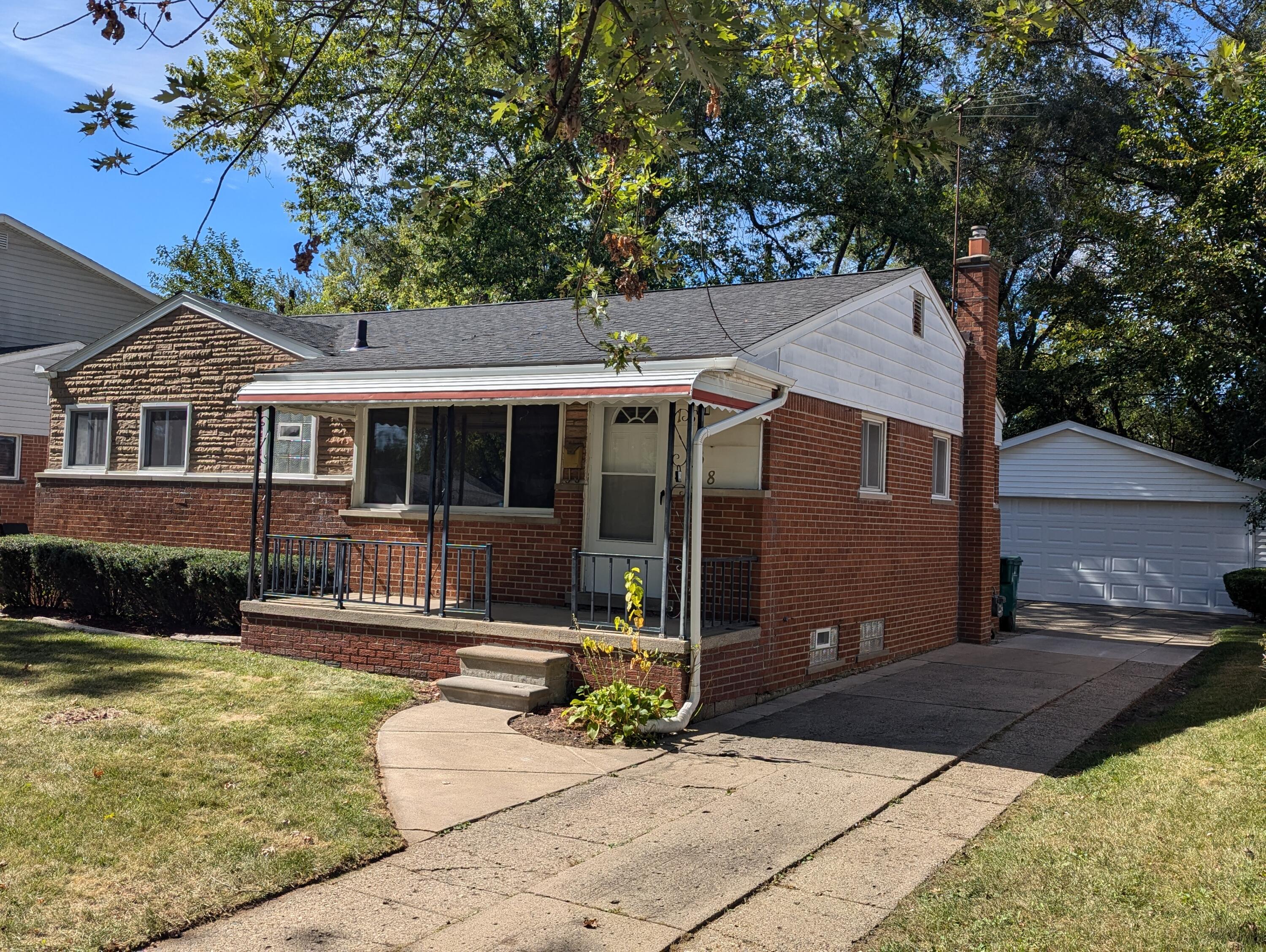 1168 Studebaker Avenue