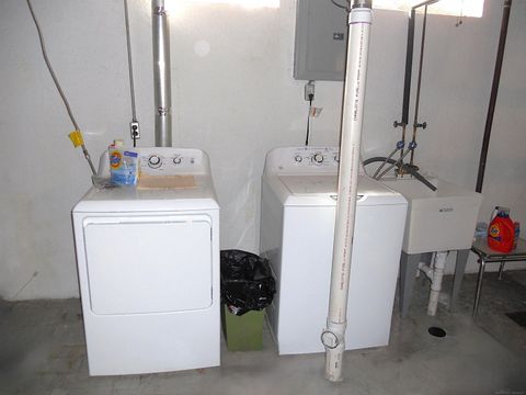 Tiny photo for 27561 CONCORD Avenue, Warren City, MI 48093 (MLS # 58050203247)