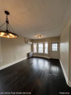 2685 BOTSFORD Street