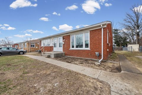 2490 Stieber Street Westland City MI 48186