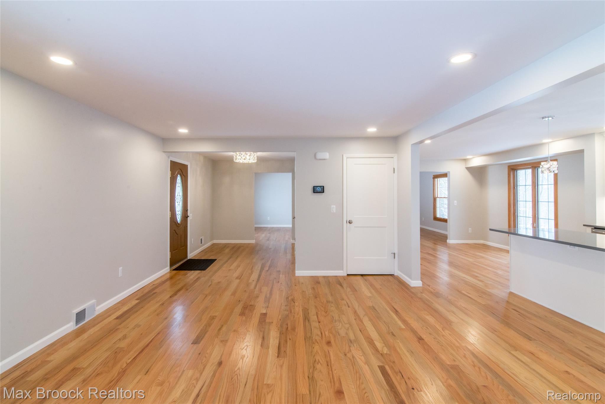 31419 Sleepy Hollow Lane