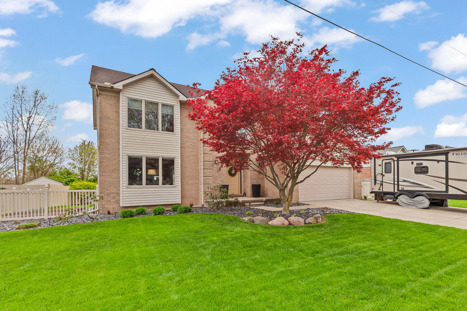 5031 Redwood Drive