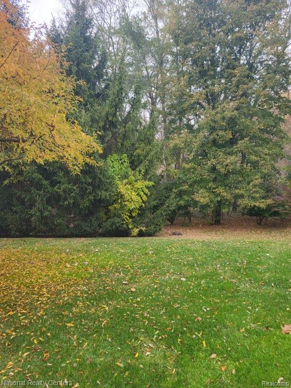 5028 Clintonville Pines Drive