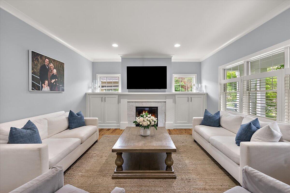 548 Lovett Avenue SE