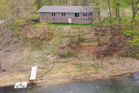 17690 Dutch Settlement Street Penn Township Cass MI 49095