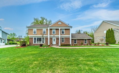 5628 WARRENSHIRE Drive West Bloomfield Charter Township Oakland MI 48322