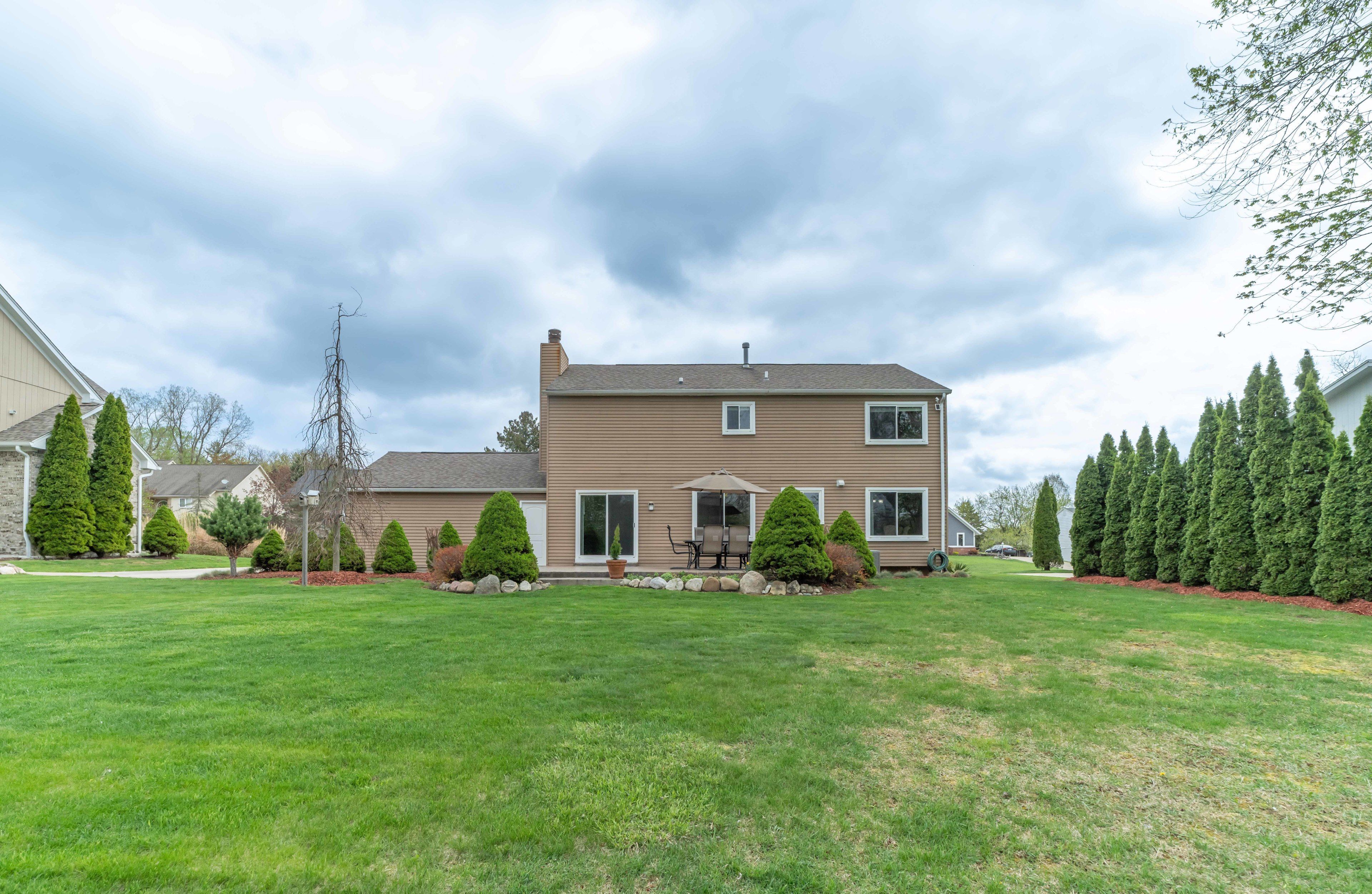 5628 WARRENSHIRE Drive