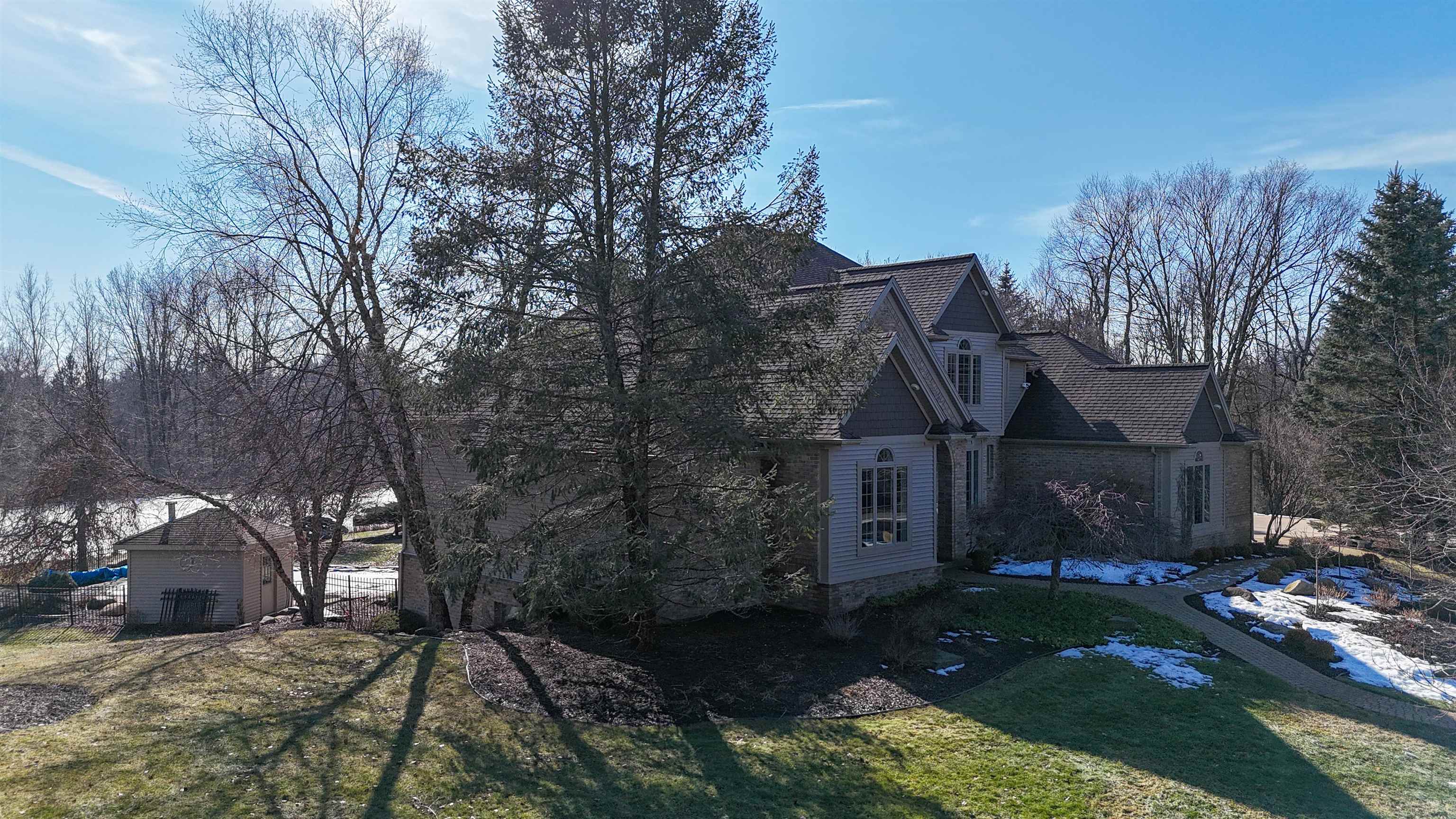 956 E Remus Road