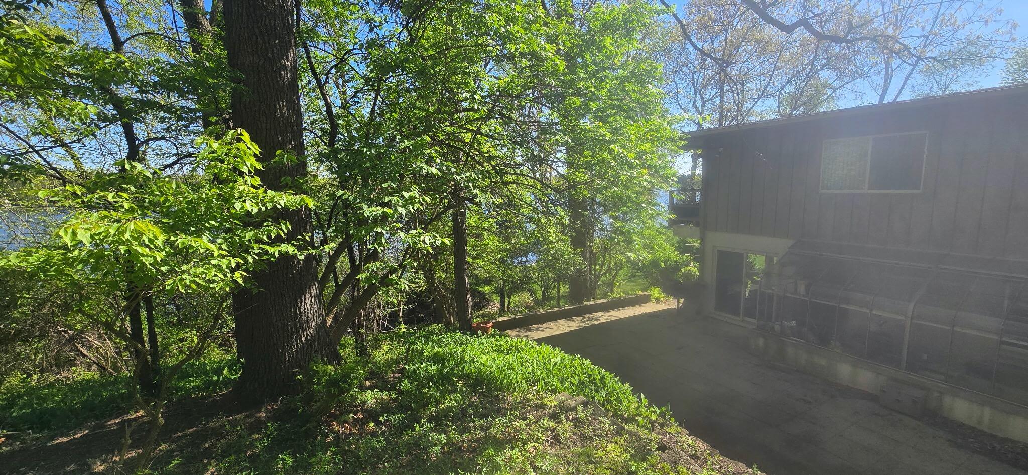 816 Browns Lake Road