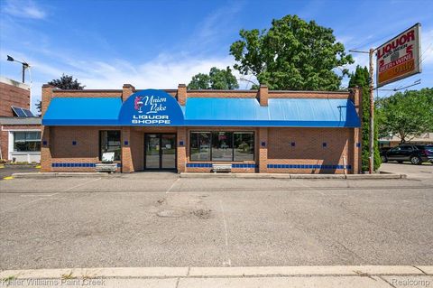 2515 Union Lake Road Commerce Charter Township MI 48382