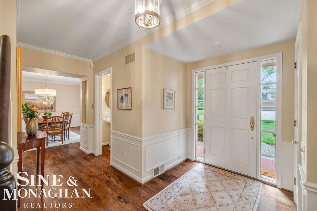 44 N Deeplands Road