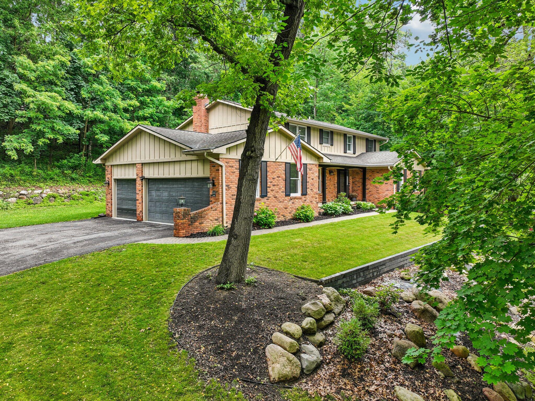 6047 Sundance Trail