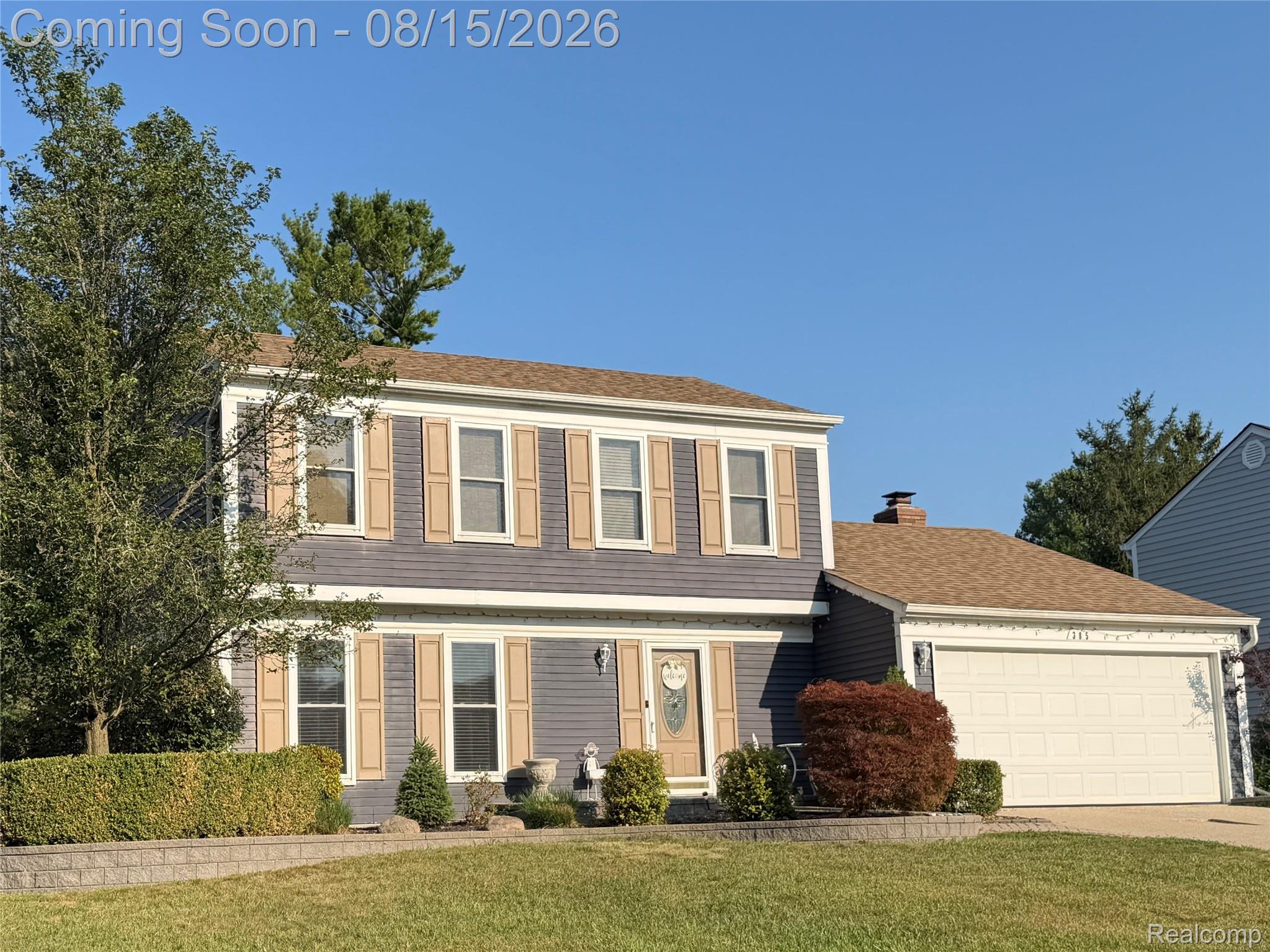 385 Arlington Drive