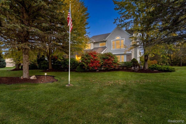 12556 HARVEST DR, BRIGHTON, MI 48114 - Image a0d143a6a5e60d834c115d6a71ba68dd/1972058643